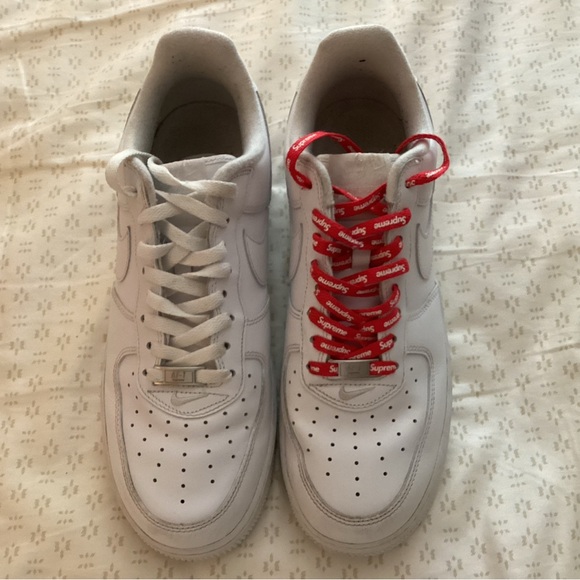 EUC Men’s Nike Air Force 1 Low SP, size 11 - Picture 2 of 7